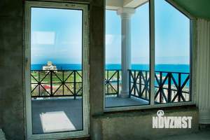 3-к квартира, вторичка, 202м2, 4/4 этаж