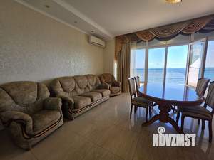 3-к квартира, вторичка, 136м2, 8/10 этаж