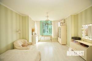 3-к квартира, вторичка, 90м2, 3/11 этаж
