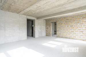 3-к квартира, вторичка, 105м2, 1/3 этаж