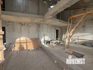 2-к квартира, вторичка, 130м2, 9/9 этаж