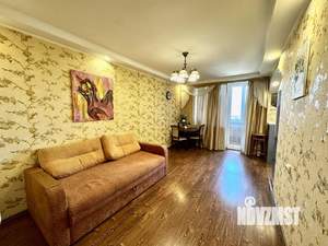 3-к квартира, вторичка, 63м2, 5/5 этаж