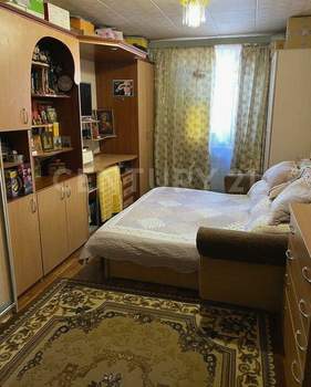 4-к квартира, вторичка, 82м2, 1/5 этаж