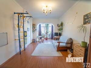 3-к квартира, вторичка, 76м2, 1/2 этаж