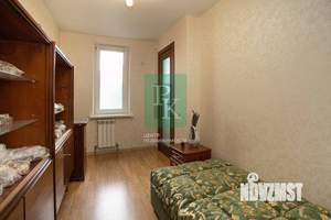 3-к квартира, вторичка, 58м2, 1/9 этаж