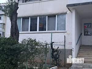 2-к квартира, вторичка, 54м2, 1/12 этаж