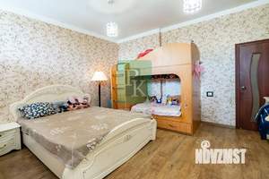 2-к квартира, вторичка, 57м2, 1/5 этаж