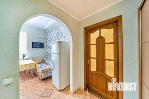 2-к квартира, вторичка, 64м2, 1/2 этаж