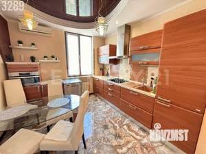 3-к квартира, вторичка, 142м2, 8/10 этаж