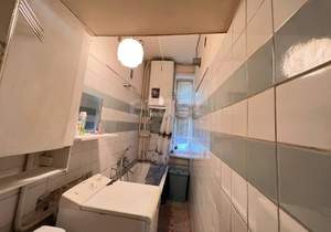 2-к квартира, вторичка, 39м2, 1/2 этаж