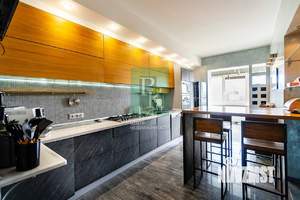 3-к квартира, вторичка, 136м2, 5/6 этаж