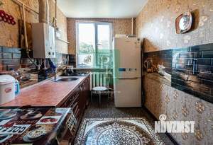 3-к квартира, вторичка, 62м2, 1/2 этаж