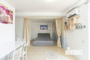 Студия квартира, вторичка, 38м2, 1/6 этаж