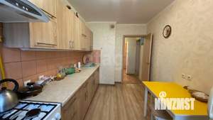 2-к квартира, вторичка, 62м2, 1/10 этаж