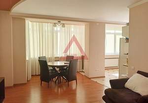 4-к квартира, вторичка, 136м2, 4/5 этаж