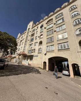 1-к квартира, вторичка, 55м2, 2/5 этаж