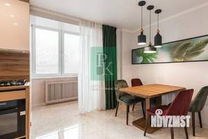 2-к квартира, вторичка, 64м2, 3/5 этаж