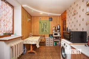 2-к квартира, вторичка, 60м2, 4/4 этаж