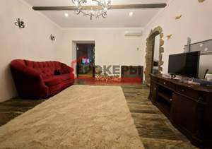 3-к квартира, вторичка, 86м2, 1/2 этаж