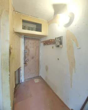 2-к квартира, вторичка, 42м2, 3/5 этаж