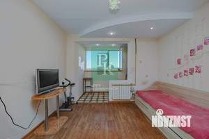 3-к квартира, вторичка, 72м2, 6/10 этаж