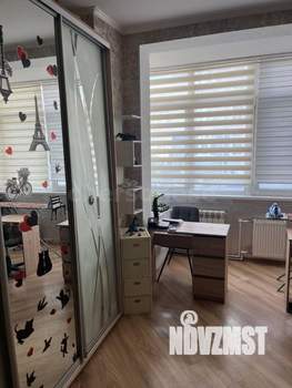 2-к квартира, вторичка, 56м2, 1/9 этаж