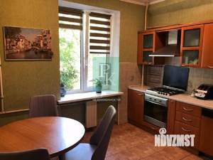 4-к квартира, вторичка, 90м2, 2/5 этаж