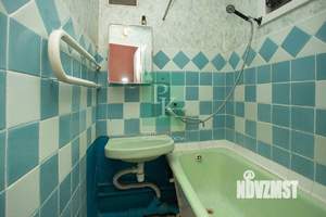 3-к квартира, вторичка, 65м2, 5/5 этаж