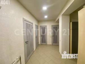 2-к квартира, вторичка, 67м2, 1/10 этаж