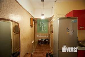 2-к квартира, вторичка, 33м2, 1/2 этаж