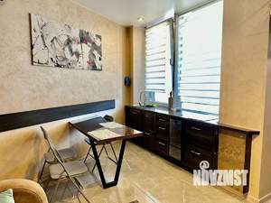 Студия квартира, вторичка, 42м2, 2/10 этаж