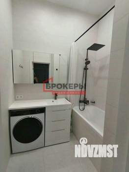 2-к квартира, вторичка, 66м2, 8/8 этаж