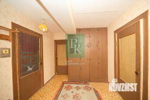 3-к квартира, вторичка, 69м2, 2/5 этаж