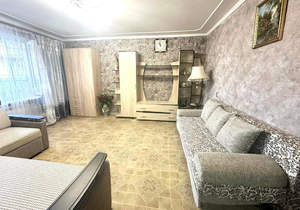 2-к квартира, вторичка, 63м2, 1/9 этаж