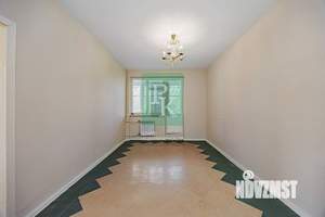 3-к квартира, вторичка, 60м2, 1/5 этаж