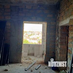 Студия квартира, вторичка, 30м2, 1/3 этаж