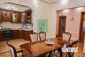 5-к квартира, вторичка, 157м2, 3/3 этаж