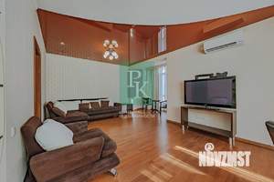 3-к квартира, вторичка, 136м2, 4/4 этаж
