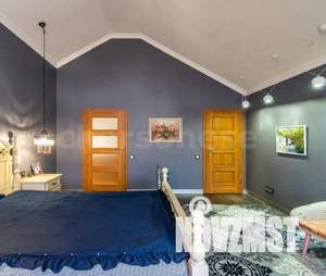 4-к квартира, вторичка, 140м2, 4/6 этаж