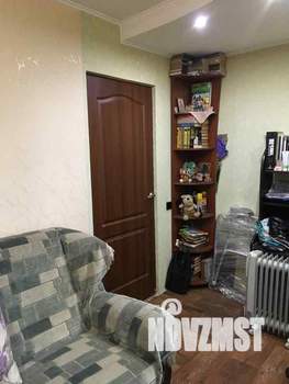 2-к квартира, вторичка, 45м2, 1/4 этаж