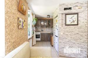 3-к квартира, вторичка, 60м2, 2/2 этаж