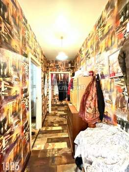 3-к квартира, вторичка, 62м2, 1/2 этаж