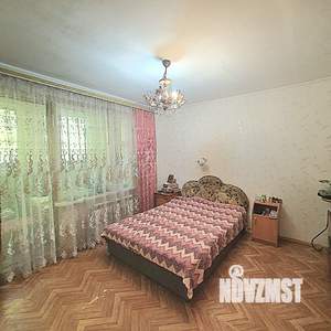 3-к квартира, вторичка, 70м2, 1/9 этаж