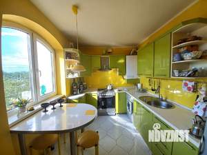 2-к квартира, вторичка, 55м2, 3/5 этаж