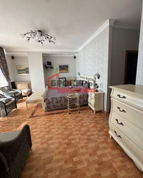 3-к квартира, вторичка, 183м2, 7/9 этаж