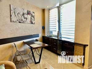 Студия квартира, вторичка, 42м2, 2/10 этаж