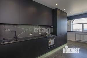 2-к квартира, вторичка, 95м2, 8/8 этаж