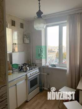 2-к квартира, вторичка, 61м2, 5/5 этаж