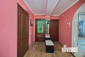 2-к квартира, вторичка, 54м2, 1/5 этаж