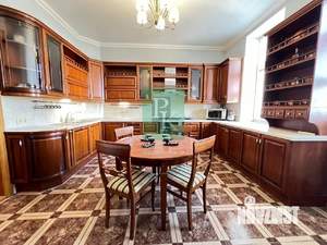4-к квартира, вторичка, 131м2, 5/6 этаж